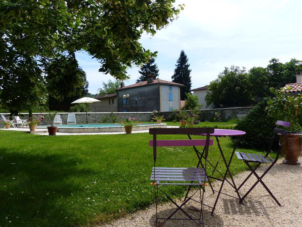 La Maison Du Parc Bed and Breakfast Lacave  Εξωτερικό φωτογραφία